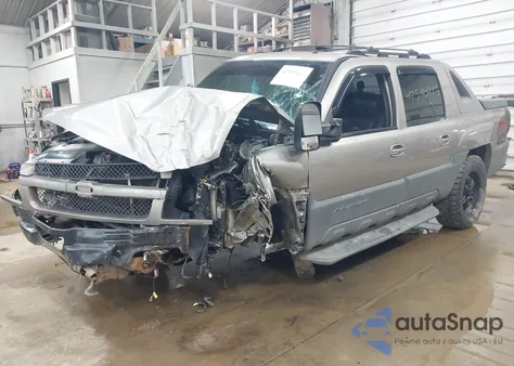 2002 Chevrolet Avalanche K1500 from USA, damaged, VIN 3GNEK13T42G206293